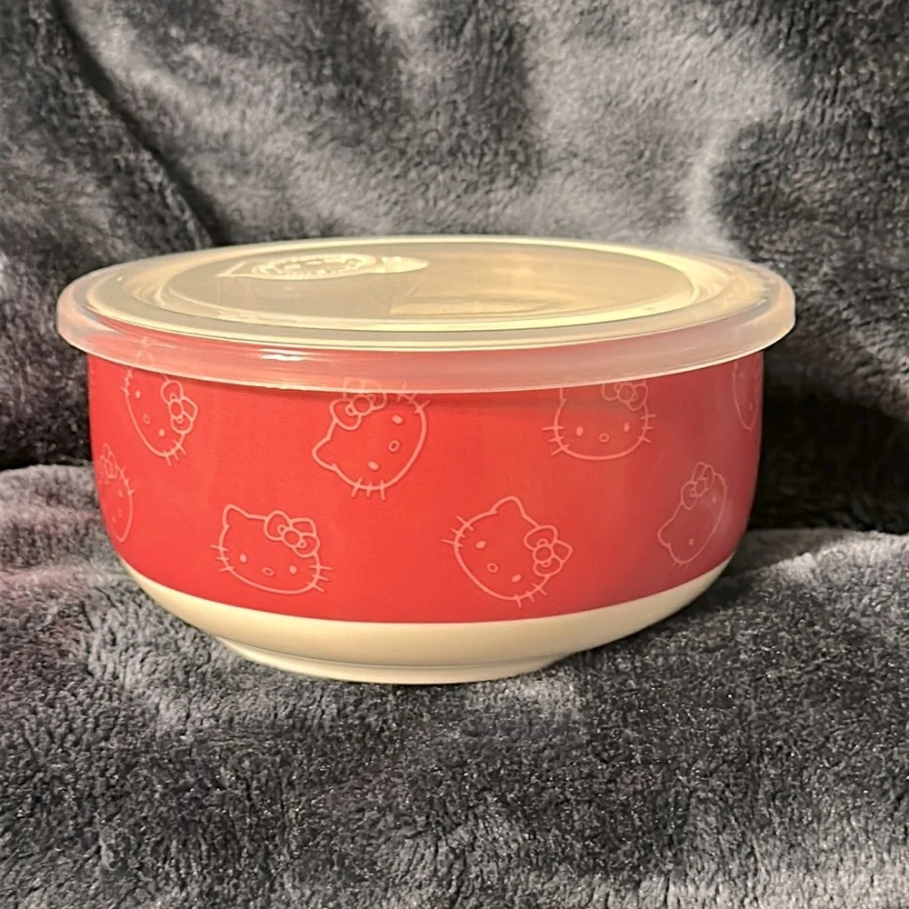 New Hello Kitty Glass Dish
